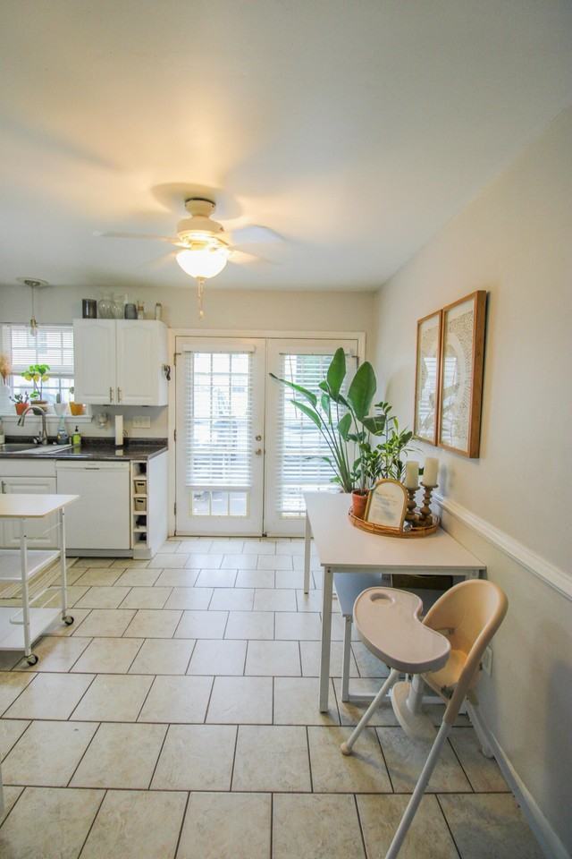 1423 Ashley River Rd #1D - Photo 5 of 11