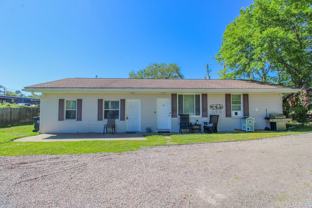 108 E 6th North St #A - Photo 1 of 1