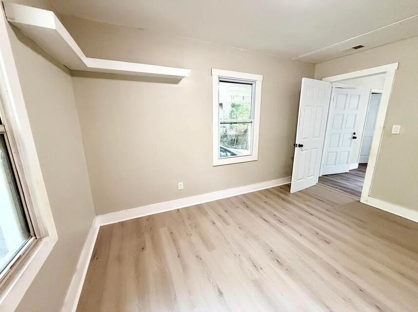 354 Deloach Ave - Photo 4 of 10