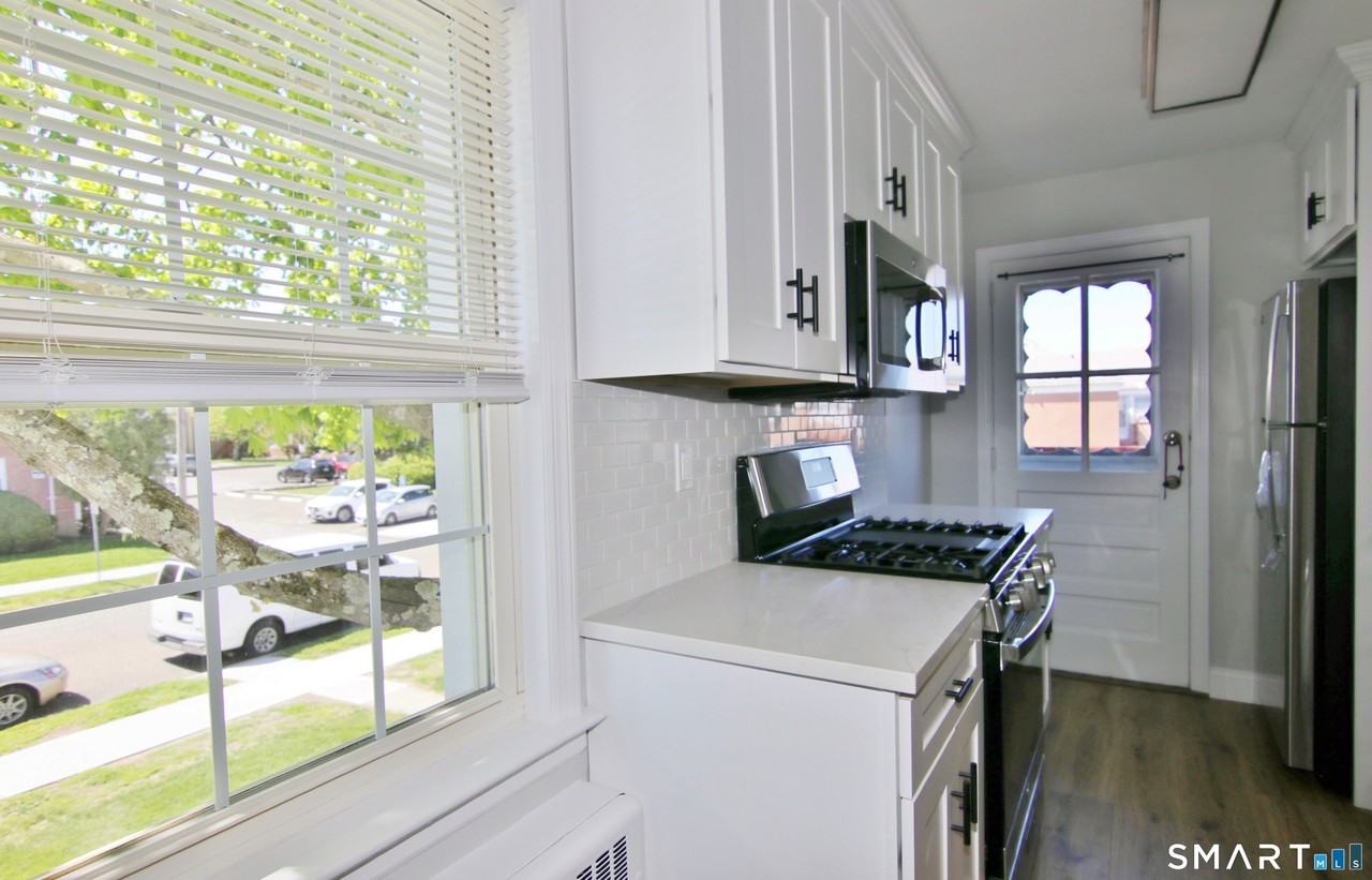 6 Revere Dr #3 - Photo 3 of 25