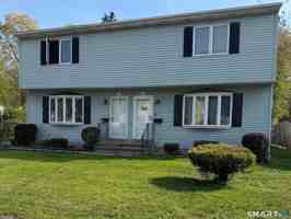 featured image of 219 Nichols Dr