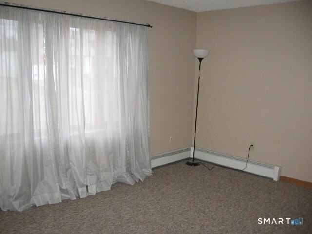 219 Nichols Dr - Photo 4 of 12