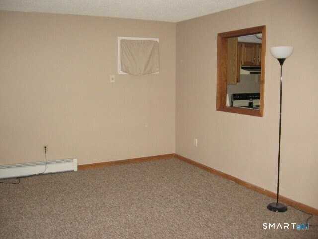 219 Nichols Dr - Photo 5 of 12