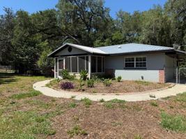 featured image of 407 Sw 1st St