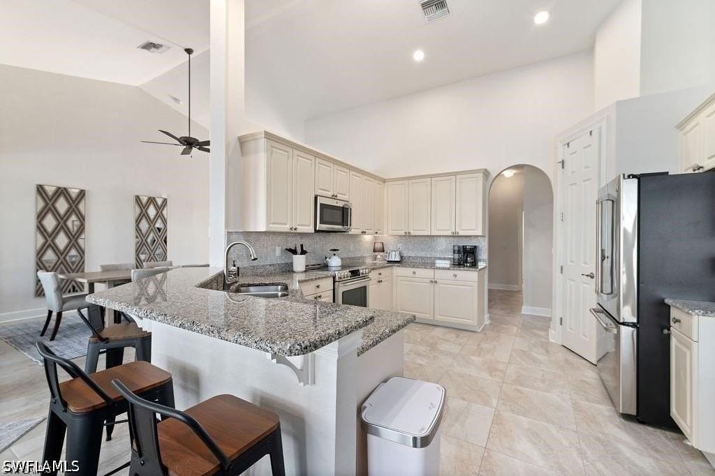 8963 Appaloosa Ct - Photo 4 of 36