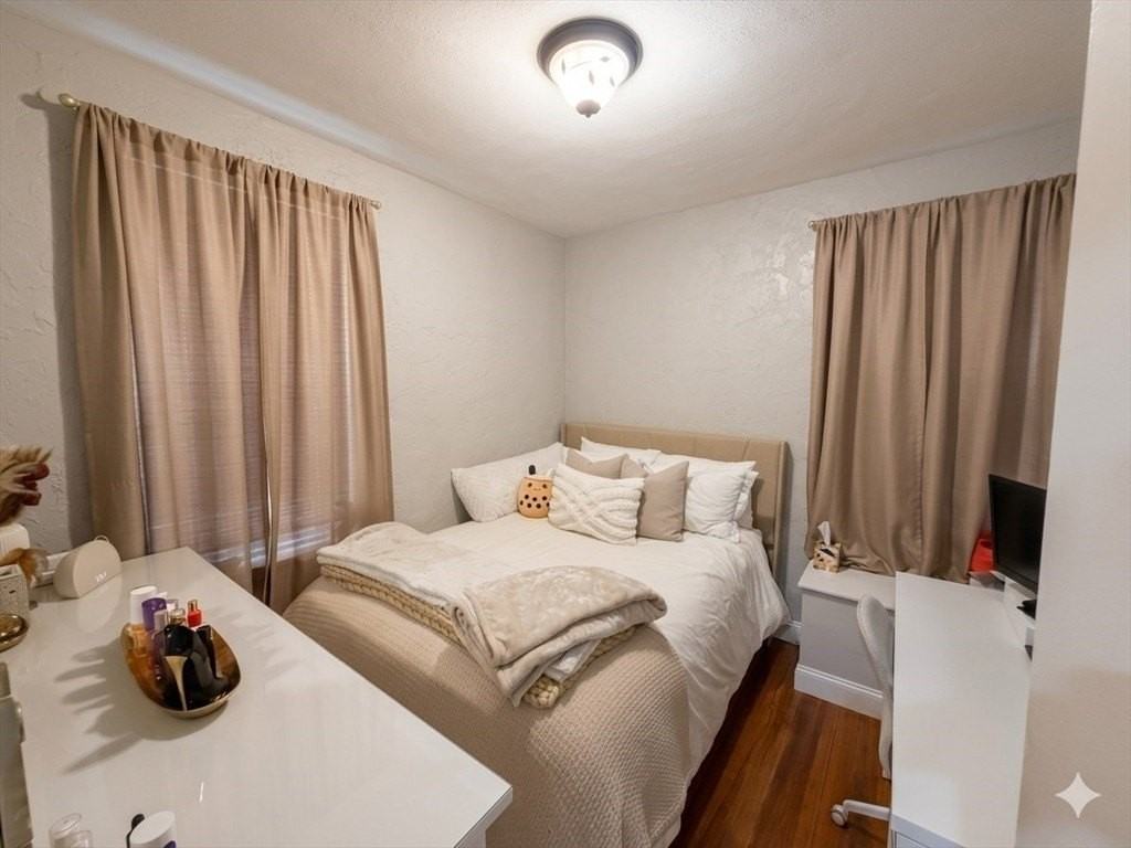 35 Charter St - Photo 3 of 7