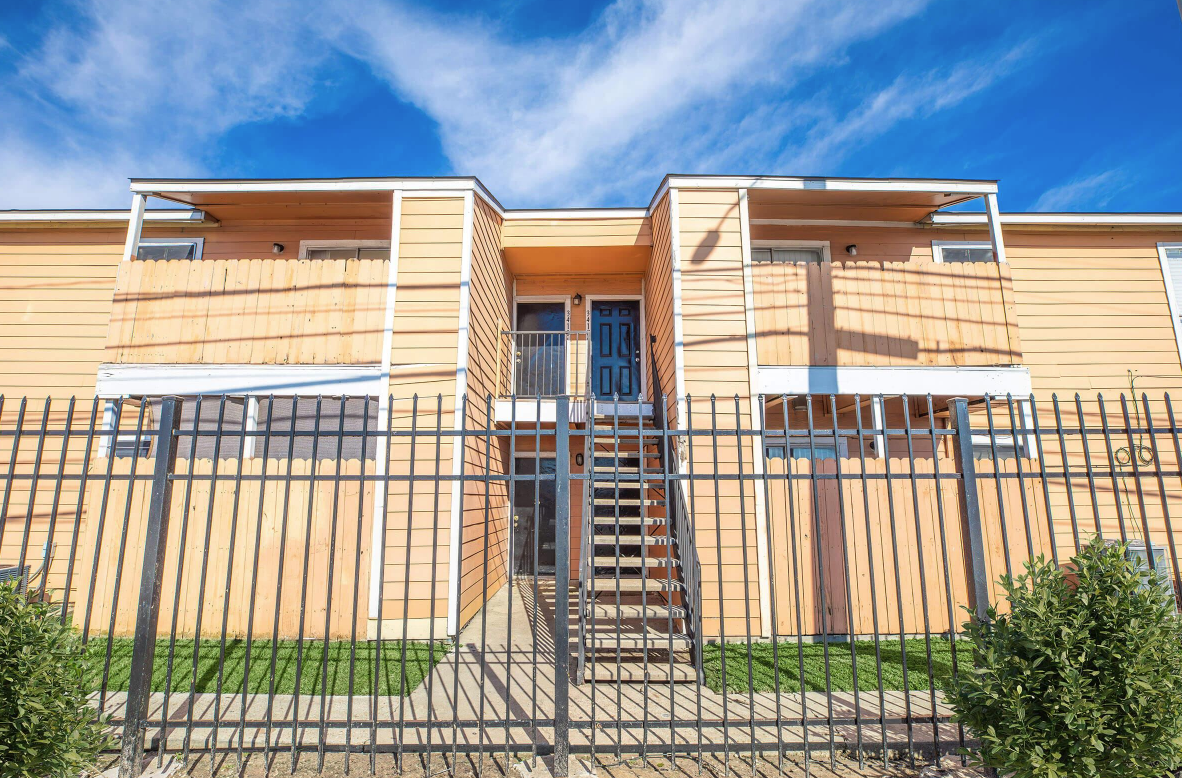 Capewood Apartments - Photo 7 of 50