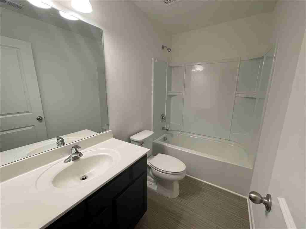 1003 Ramon Dr - Photo 6 of 12
