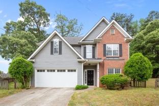 46 Stonehedge Dr - Photo 1 of 1