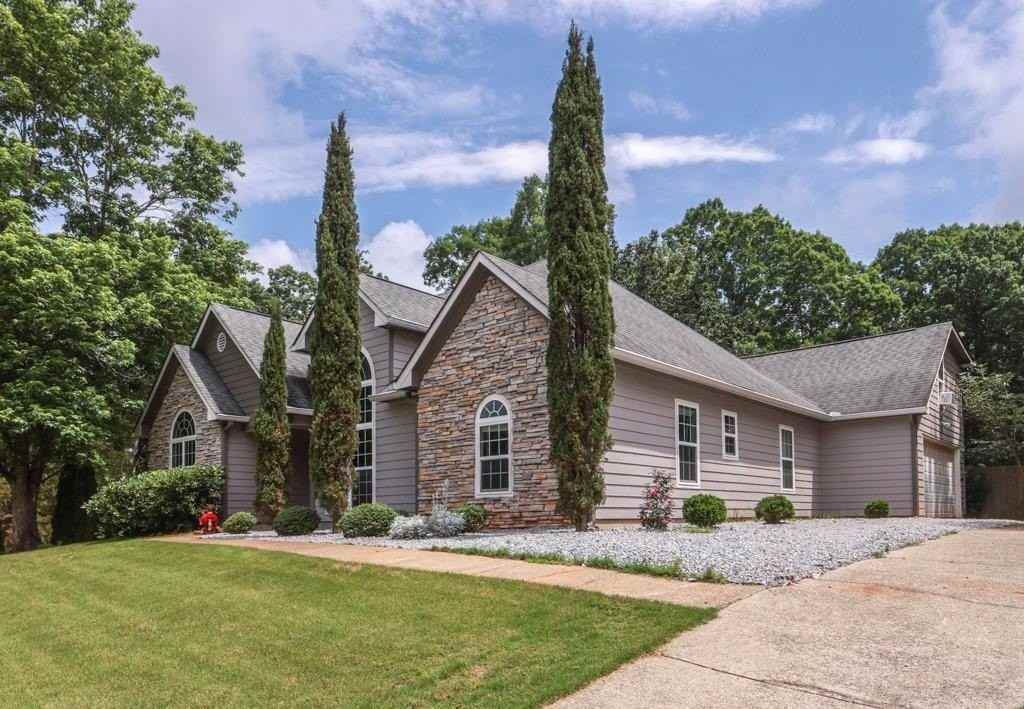 5377 Fawn Ivey Ln - Photo 2 of 36