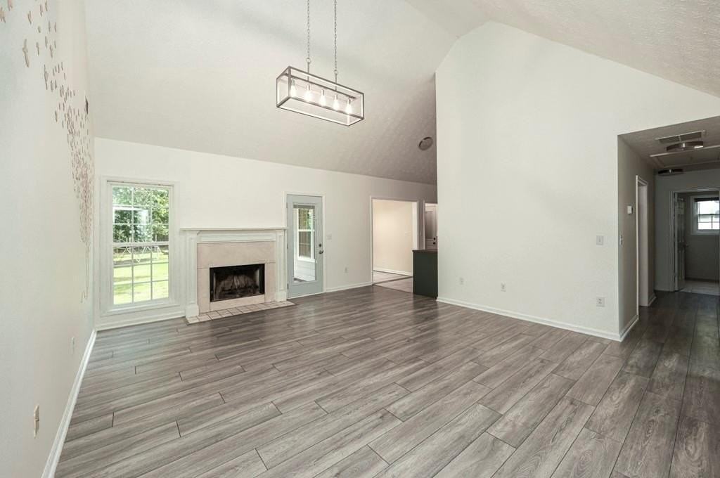 5377 Fawn Ivey Ln - Photo 6 of 36