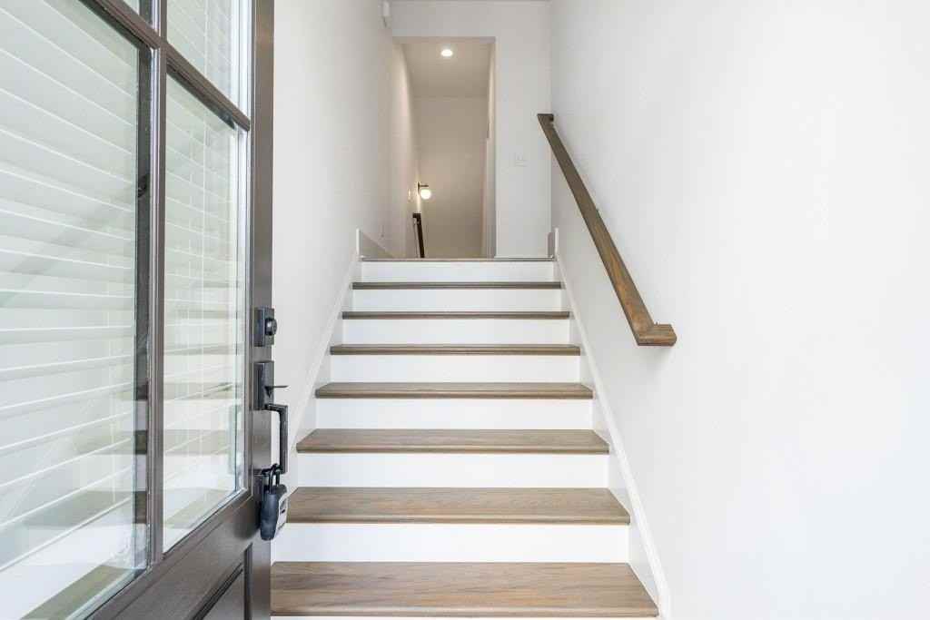 309 Penny Ct #309 - Photo 3 of 19