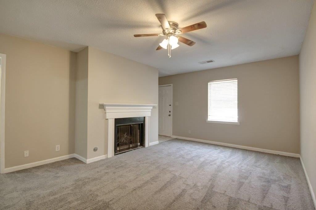 925 Westland Dr Sw - Photo 2 of 10