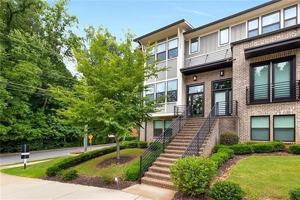 featured image of 3571 Blair Cir Ne