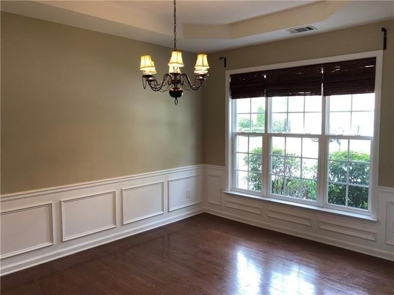 203 Revillion Way - Photo 3 of 27