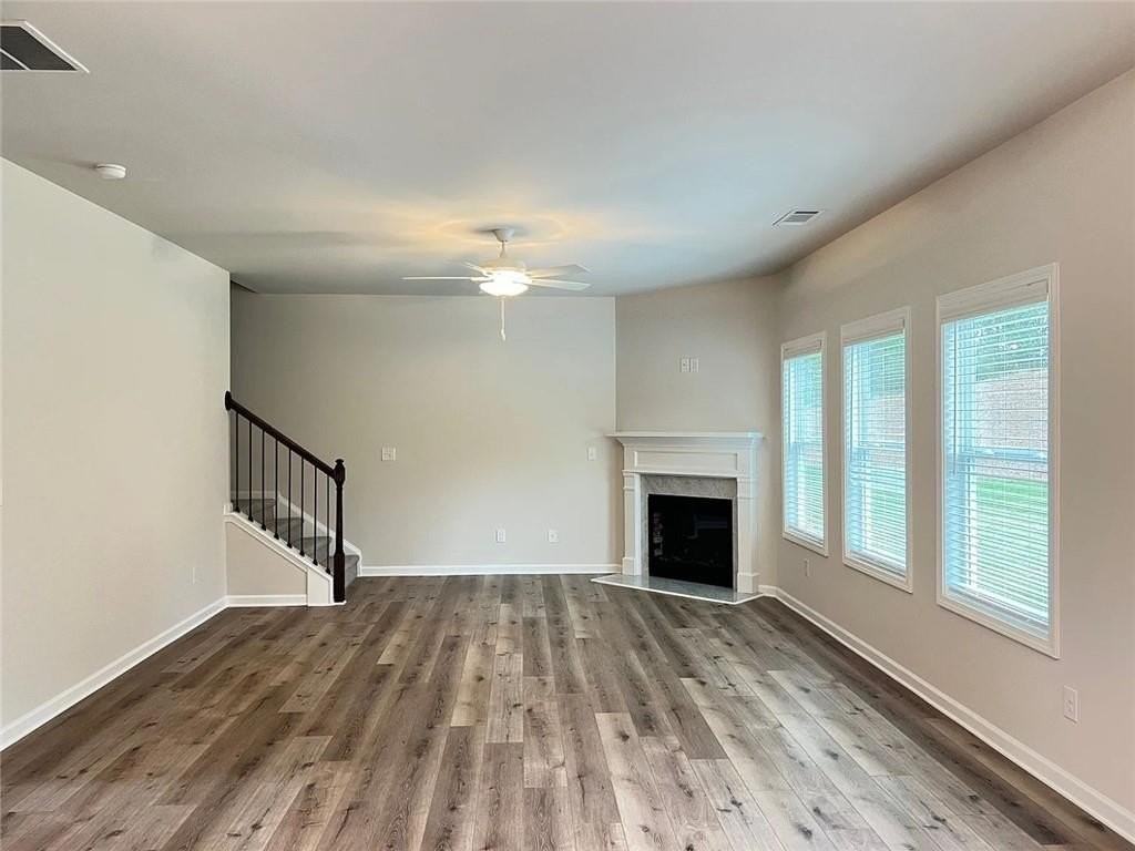 274 Fox Creek Dr - Photo 3 of 19