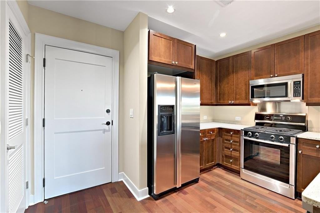201 W Ponce De Leon Ave #515 - Photo 3 of 14