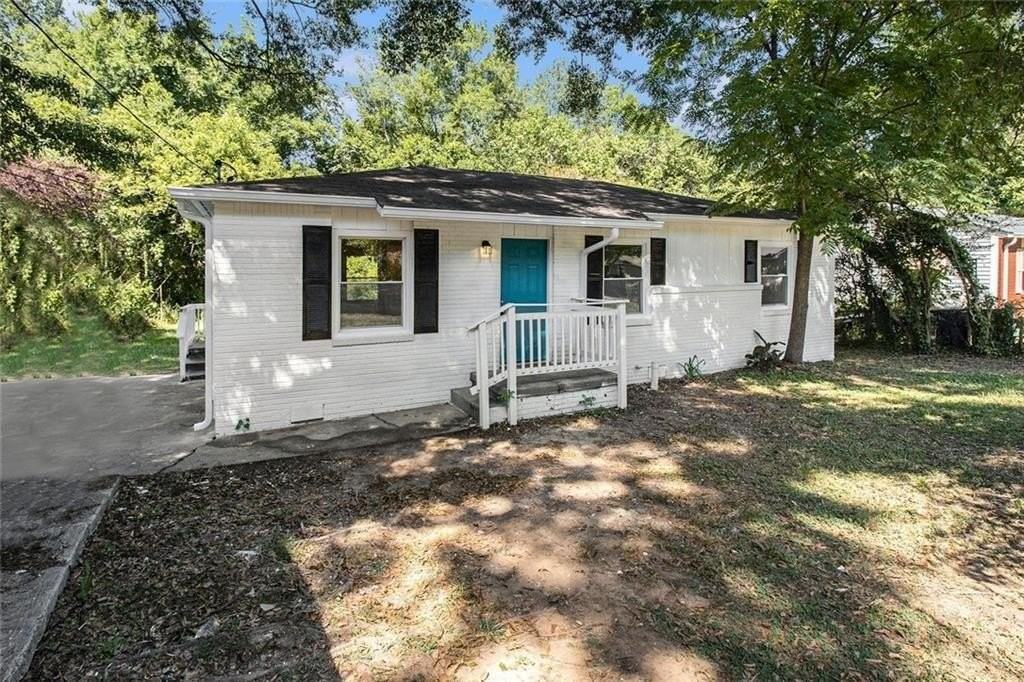 1317 Redford Dr Se - Photo 2 of 21