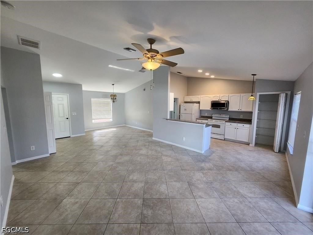 4126 Sw 8th Pl - Photo 4 of 13