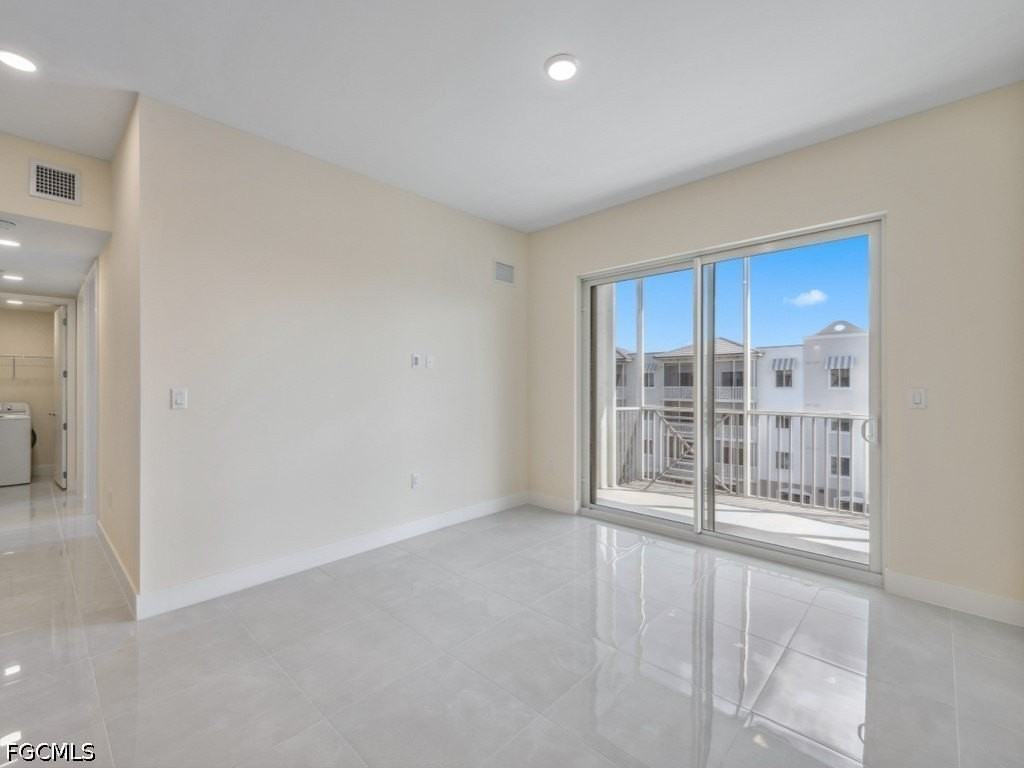 26589 Rosewood Pointe Dr #306 - Photo 3 of 29