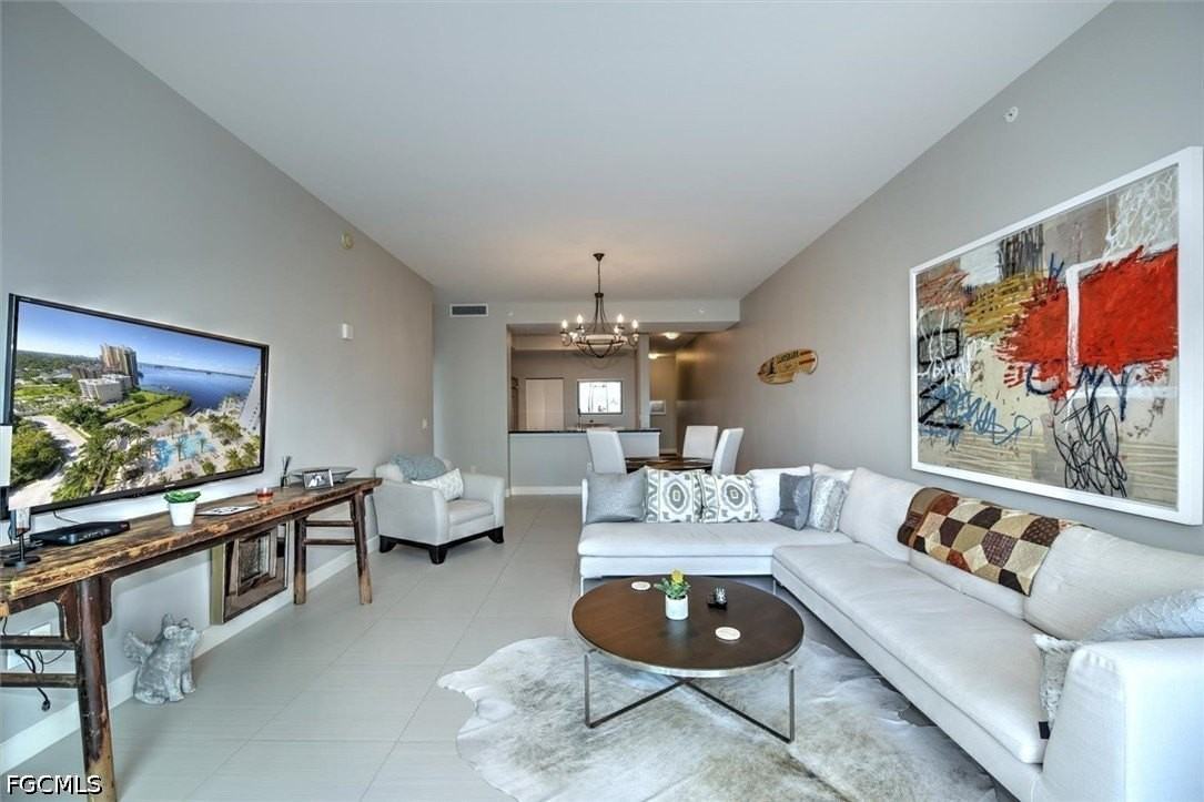 3000 Oasis Grand Blvd #407 - Photo 7 of 30
