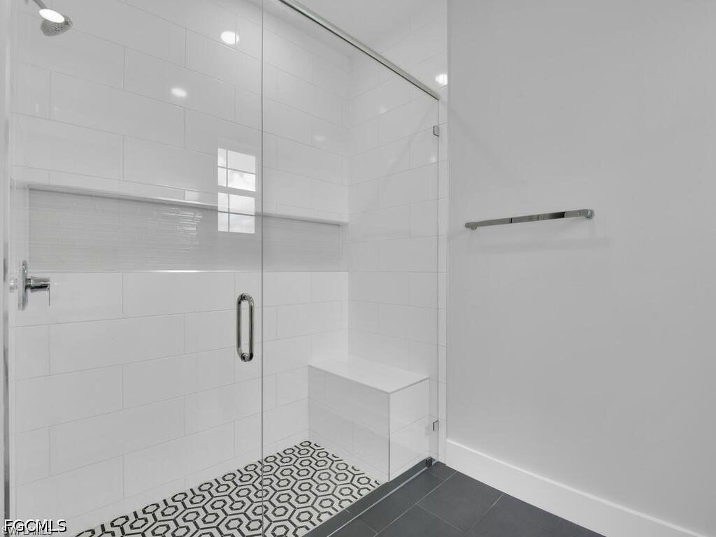 4550 29th St Sw - Photo 3 of 12