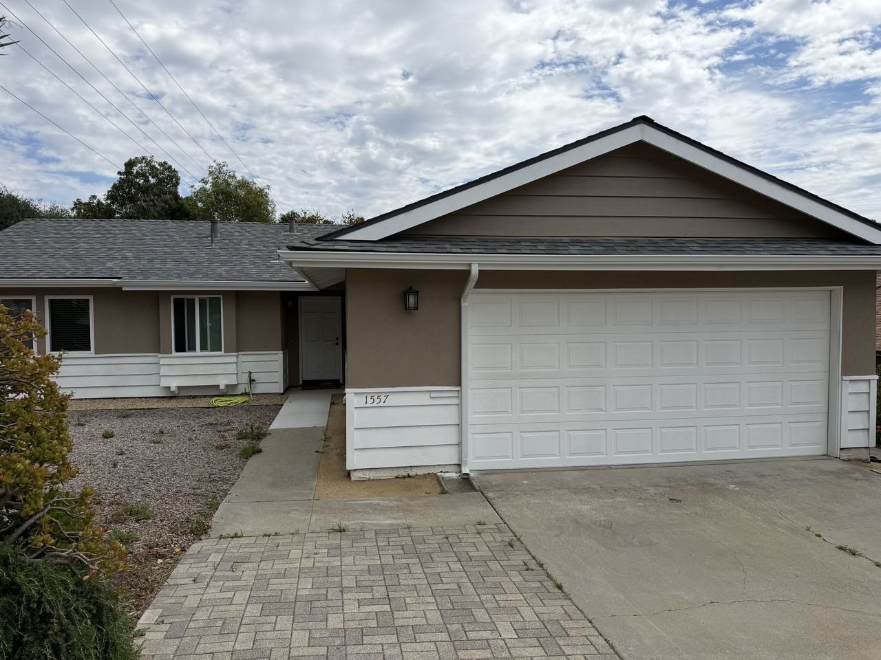 1557 Southwood Dr #1