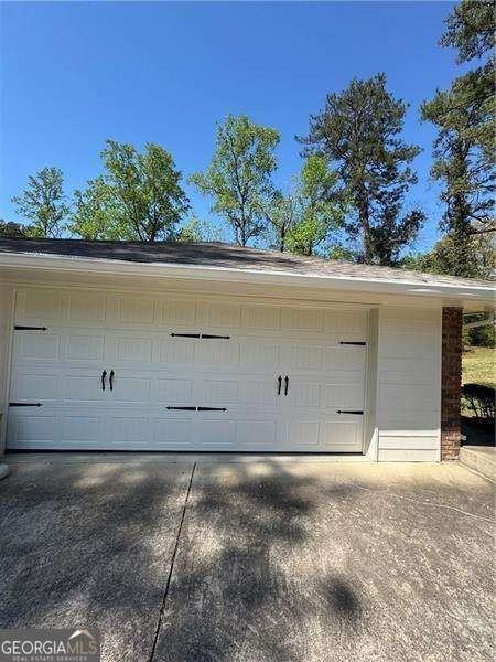 10160 N Coleman Rd - Photo 4 of 24