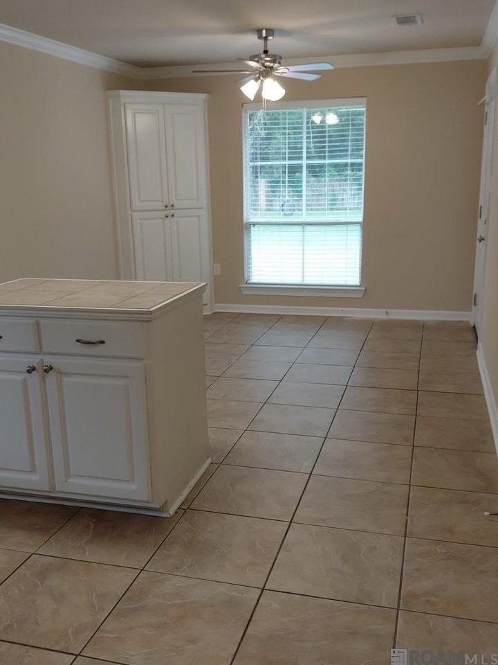 13176 Brian Park Dr - Photo 4 of 15