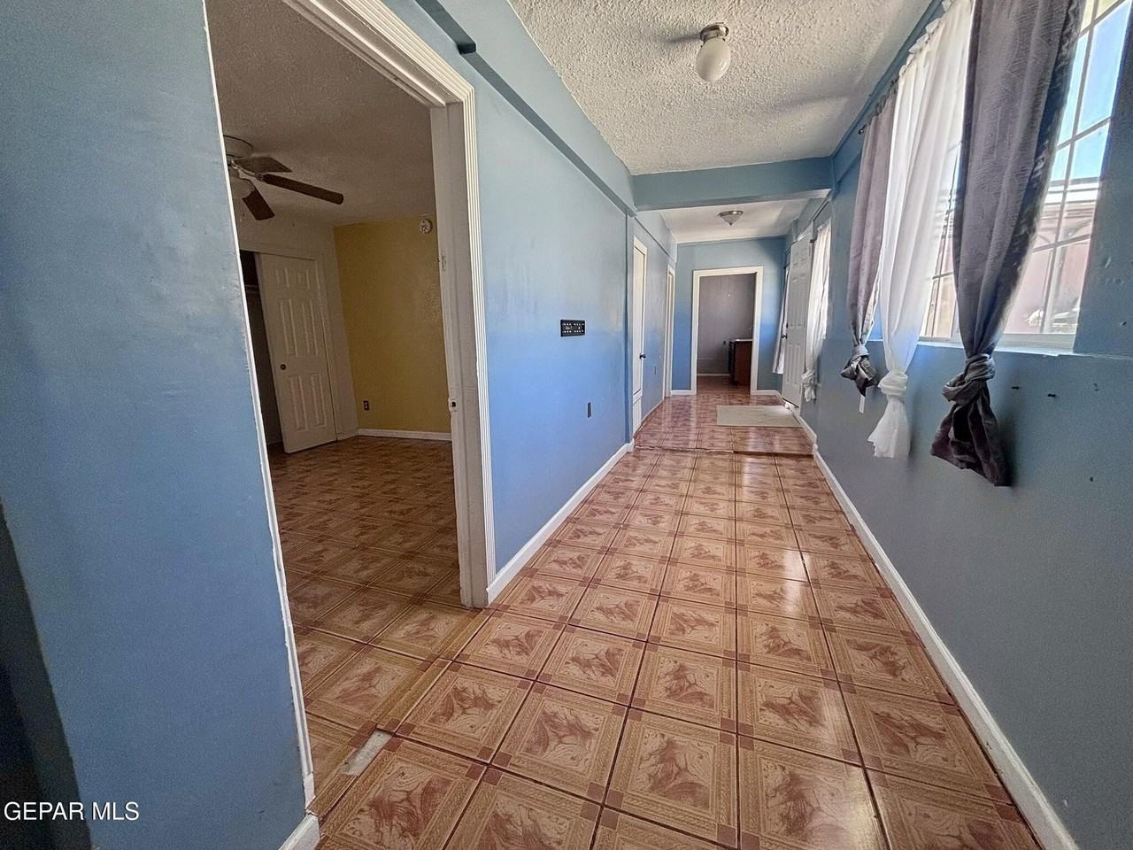14565 Hendrik Dr #B - Photo 4 of 16