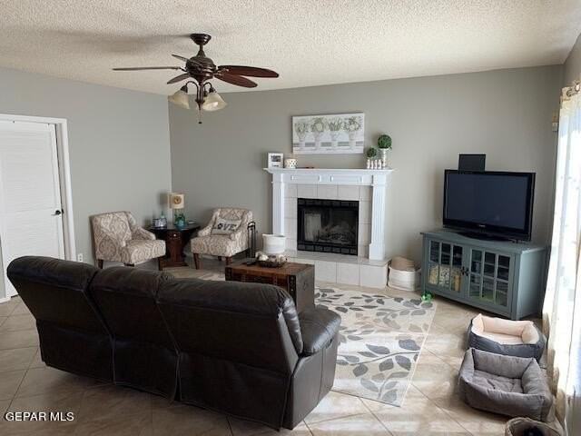 7401 Plaza Taurina Dr - Photo 7 of 25