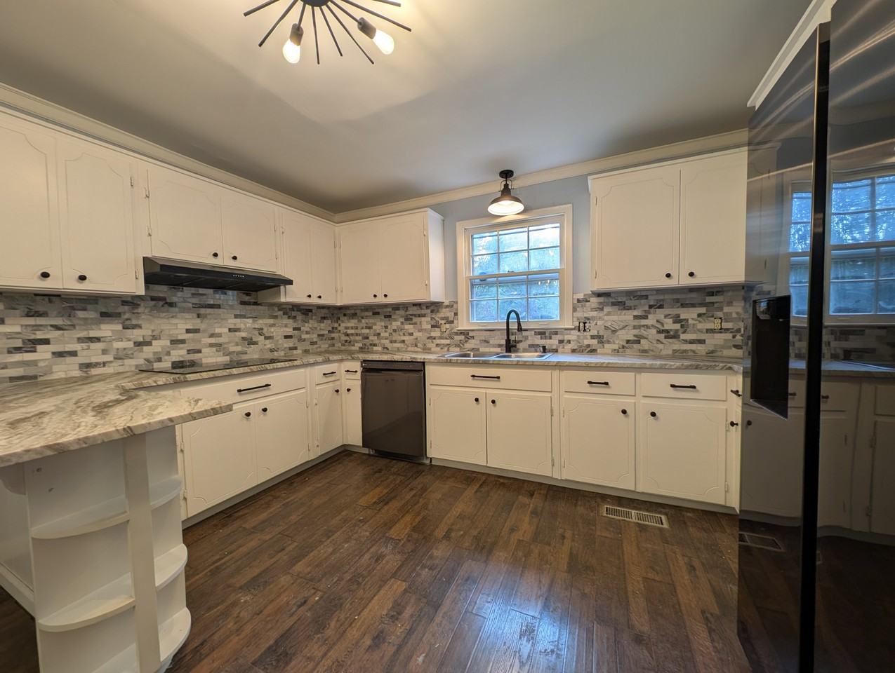 107 W Cooper St #1 - Photo 7 of 22
