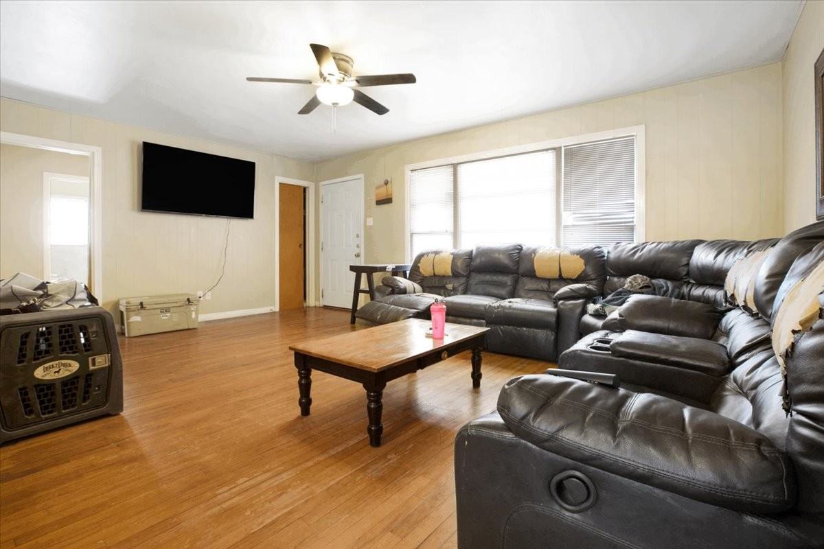 3514 29th St #SF - Photo 4 of 17