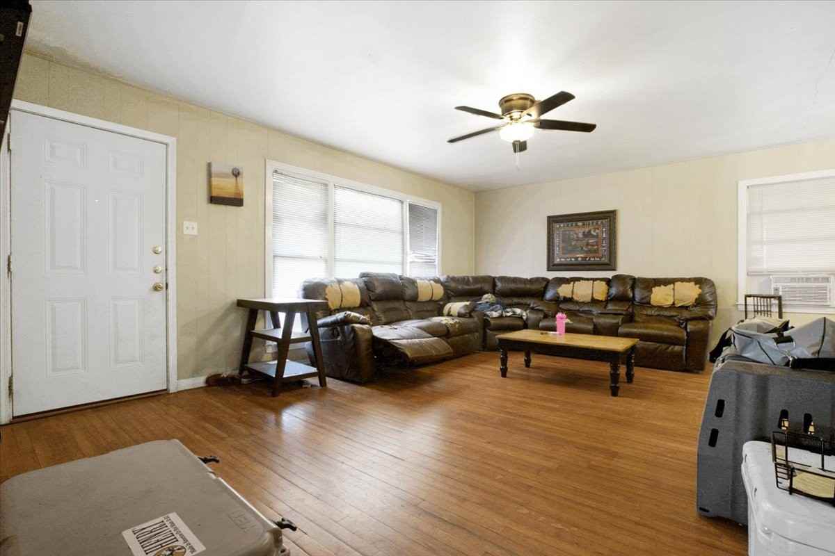 3514 29th St #SF - Photo 5 of 17