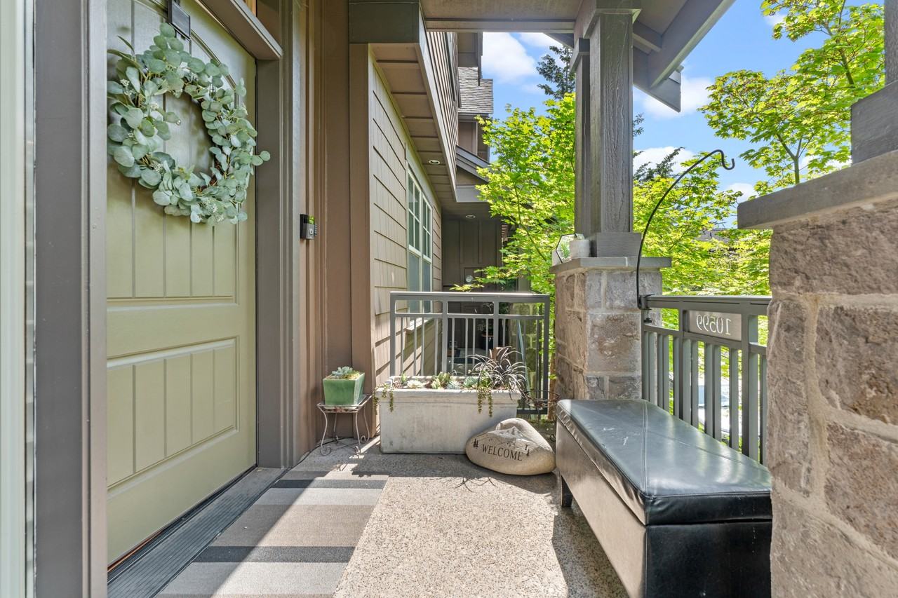 10599 Sw Windwood Way #1 - Photo 3 of 18