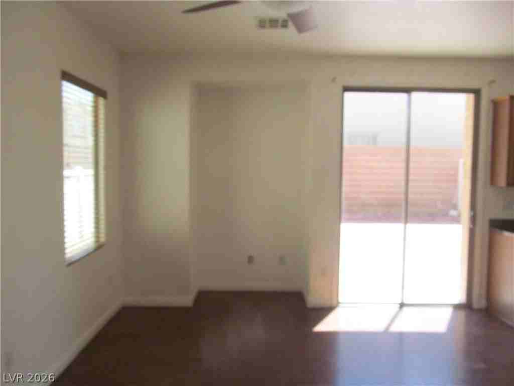 5357 Coral Ribbon Ave - Photo 7 of 27