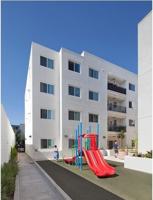 featured image of 1600 N Western Ave