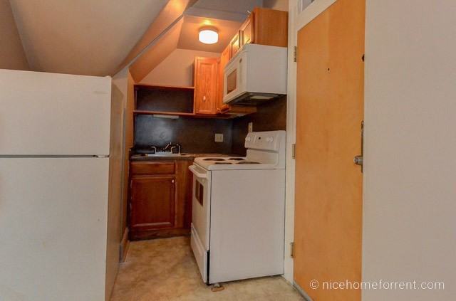 239 Vine St - Photo 7 of 8