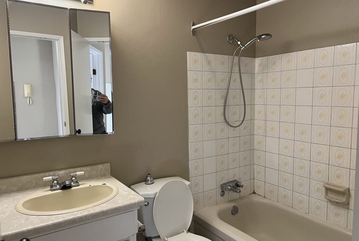 1285 Martin St #1 - Photo 6 of 11