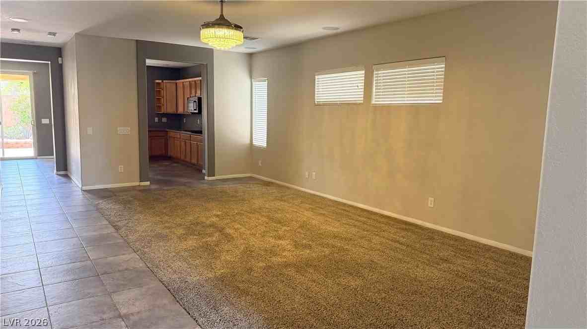 4633 Milvio Ave - Photo 4 of 26