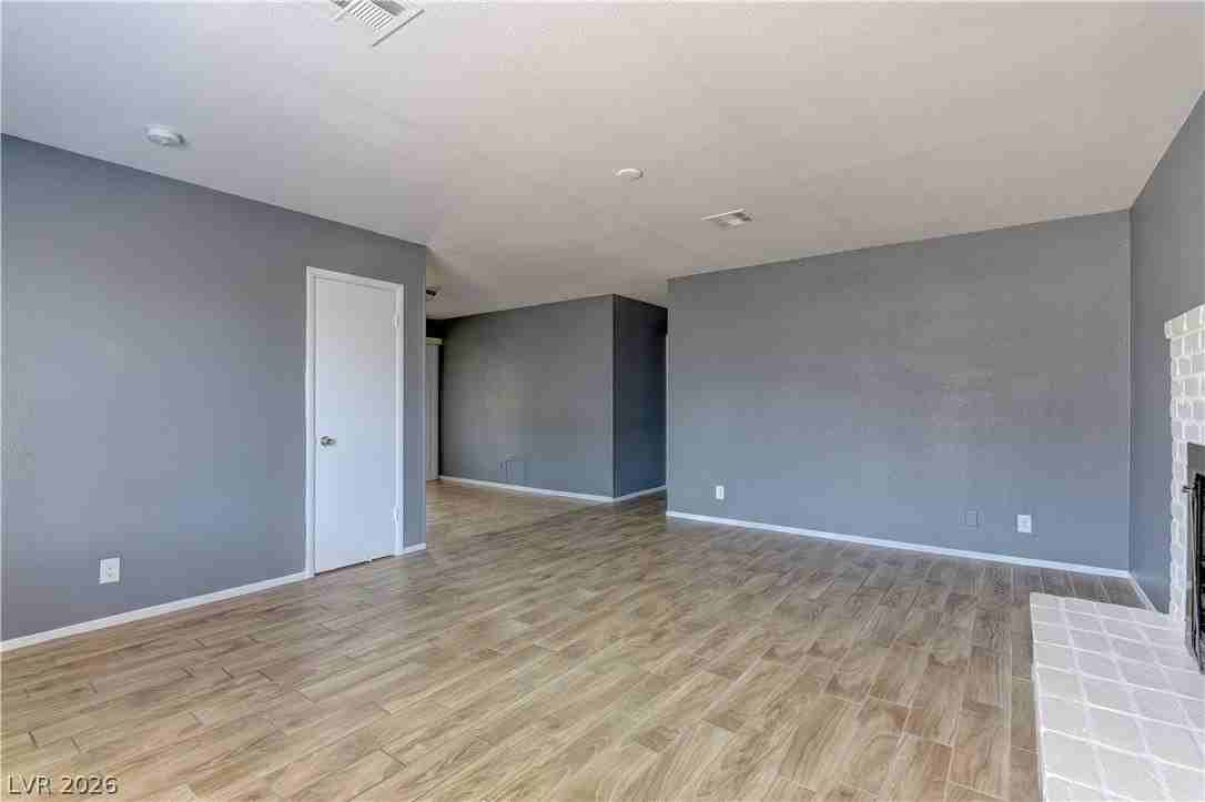 5708 Pinecone Pl - Photo 7 of 18