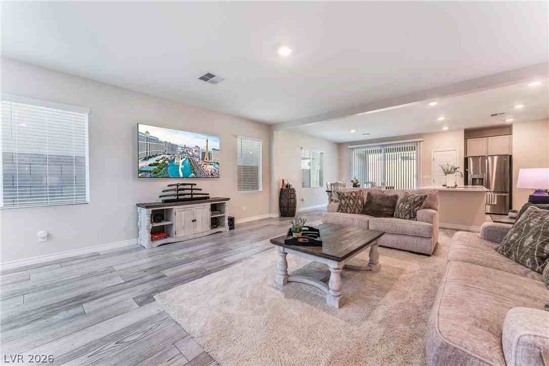 4436 Panoramic View Ave - Photo 3 of 26