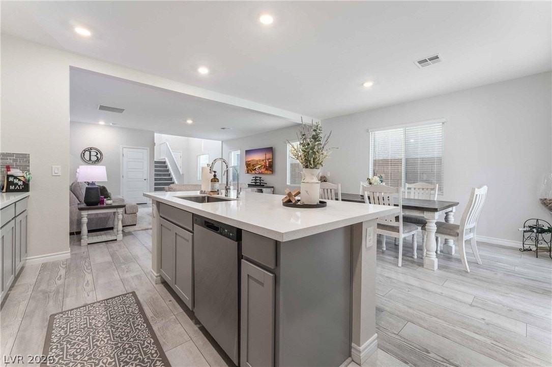 4436 Panoramic View Ave - Photo 6 of 26