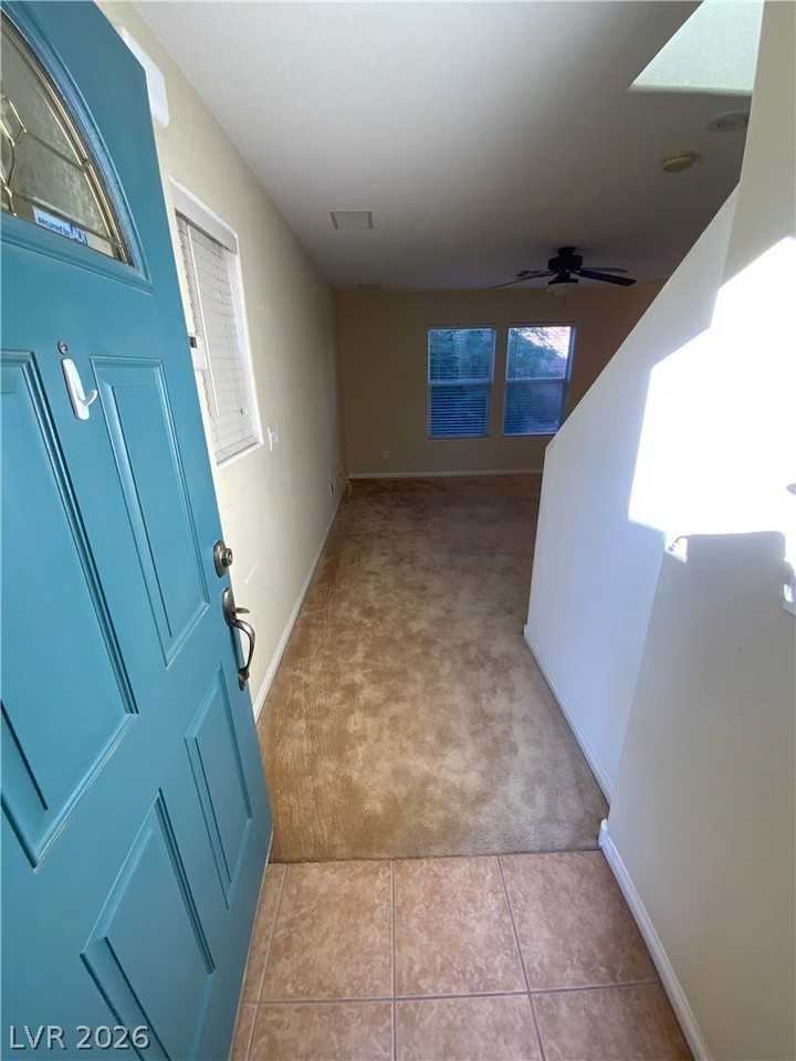 9272 Weeping Water Ave - Photo 2 of 16