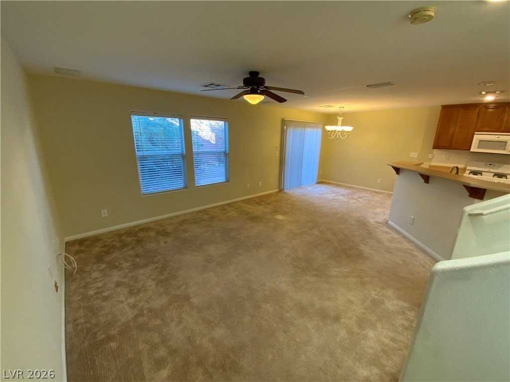 9272 Weeping Water Ave - Photo 3 of 16