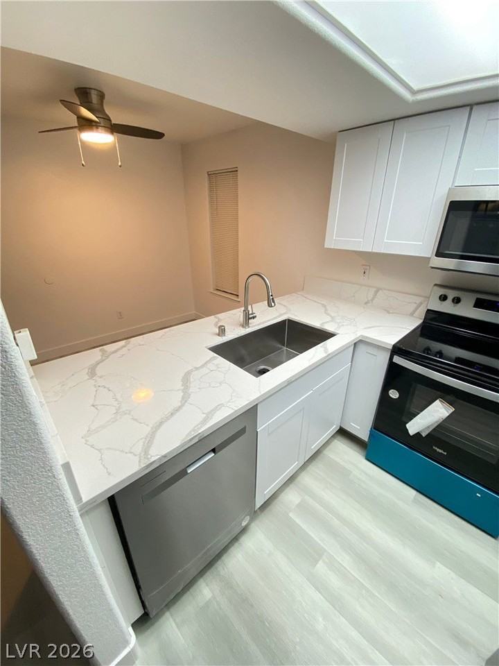 601 Cabrillo Cir #1181 - Photo 5 of 23
