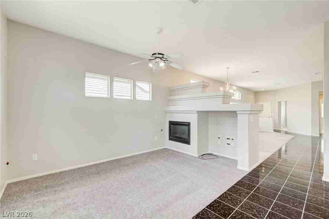 8128 Shady Glen Ave - Photo 3 of 17