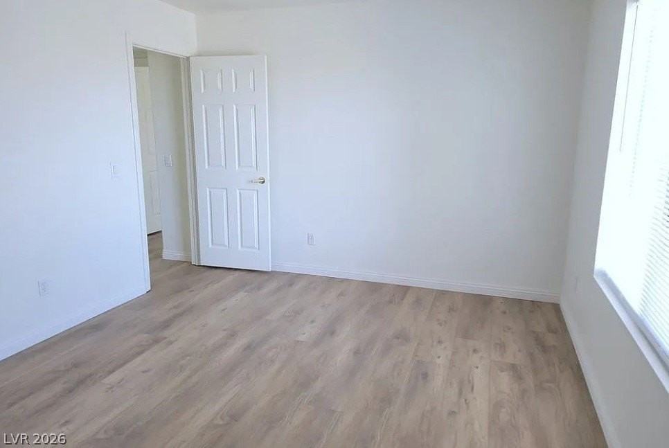 1022 Lone Pine River Ave - Photo 6 of 17