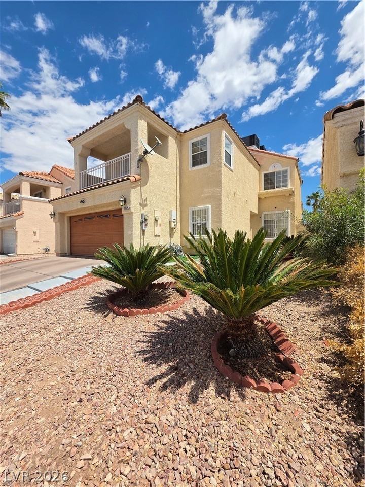 2524 Silver Shadow Dr - Photo 3 of 50
