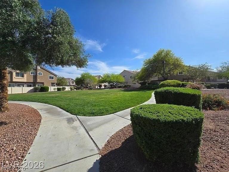 3308 Jamaica Princess Pl #2 - Photo 4 of 15